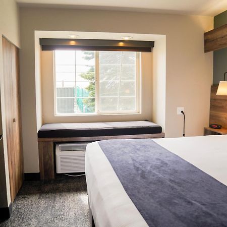 Hotel Ruby Sandpoint Exterior photo