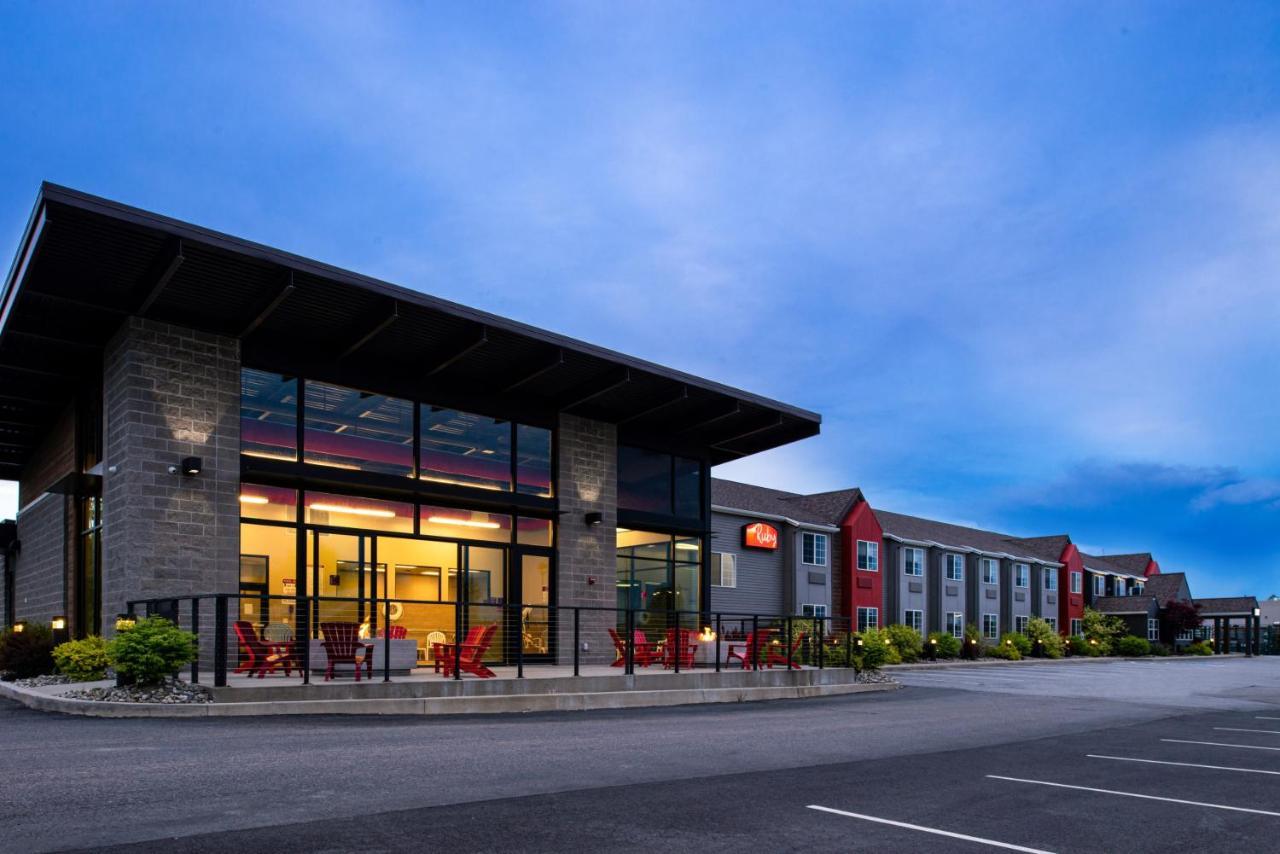 Hotel Ruby Sandpoint Exterior photo