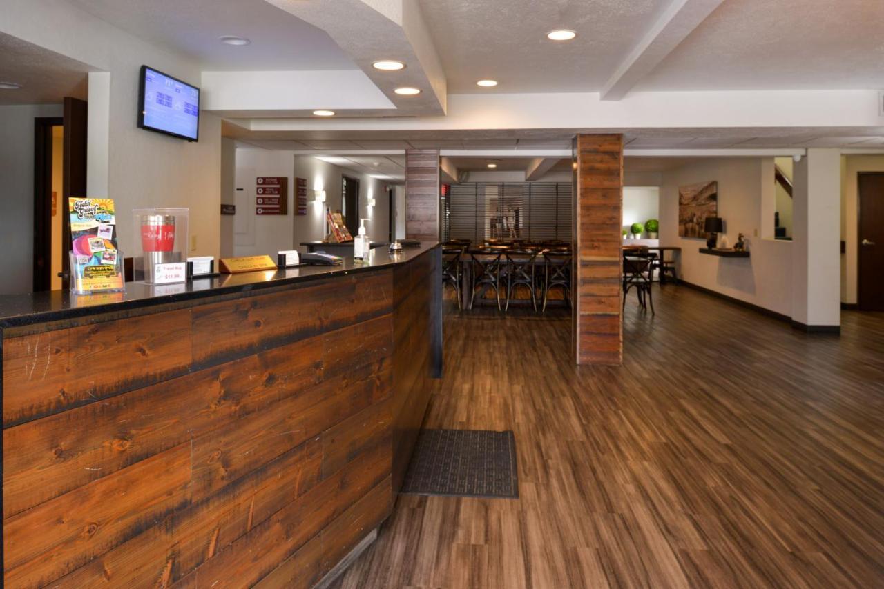 Hotel Ruby Sandpoint Exterior photo
