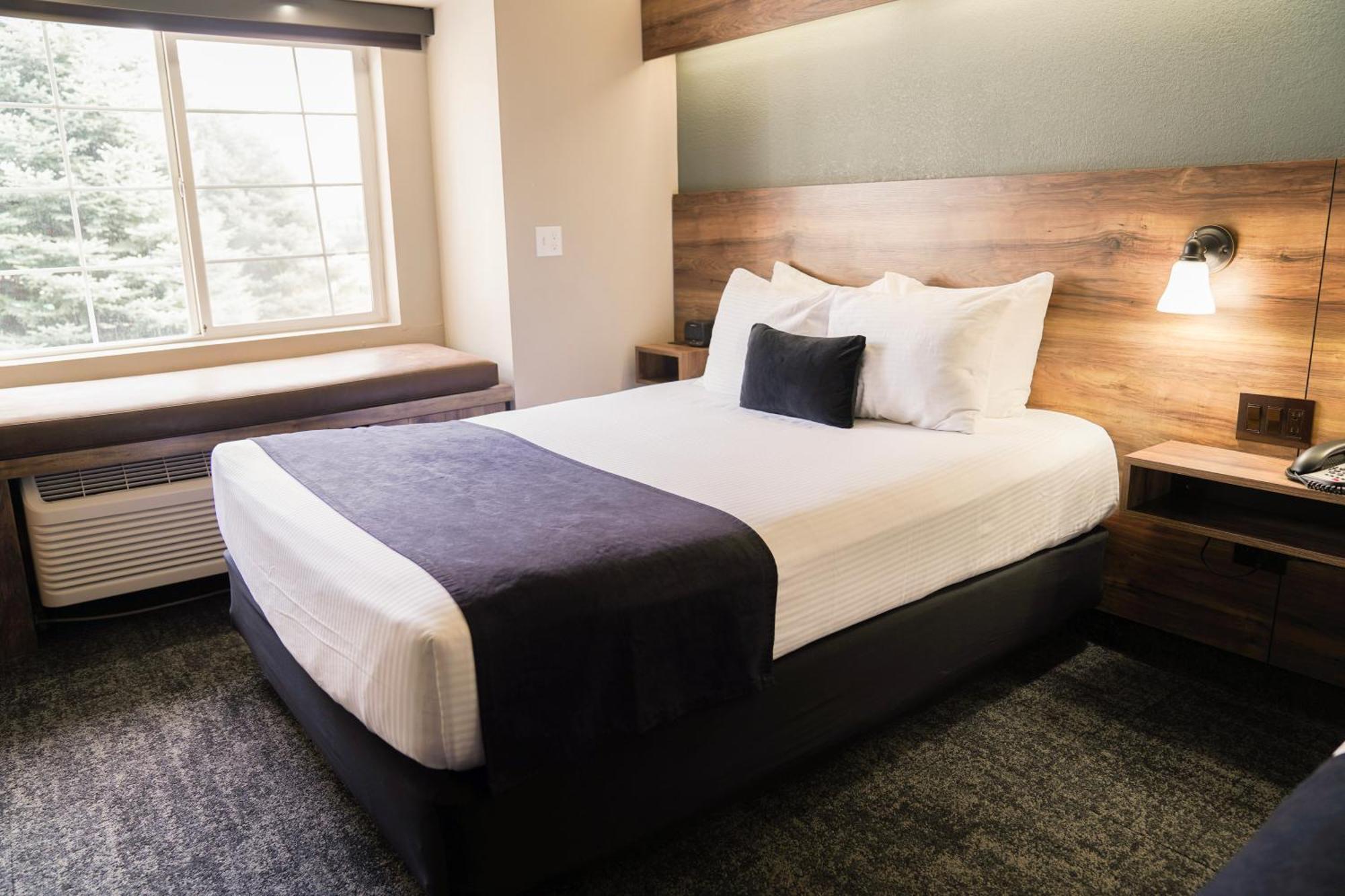 Hotel Ruby Sandpoint Exterior photo